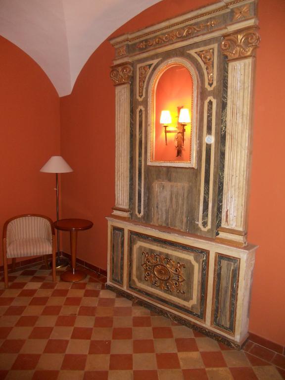Sumaiya El Palacio Coria Eksteriør bilde